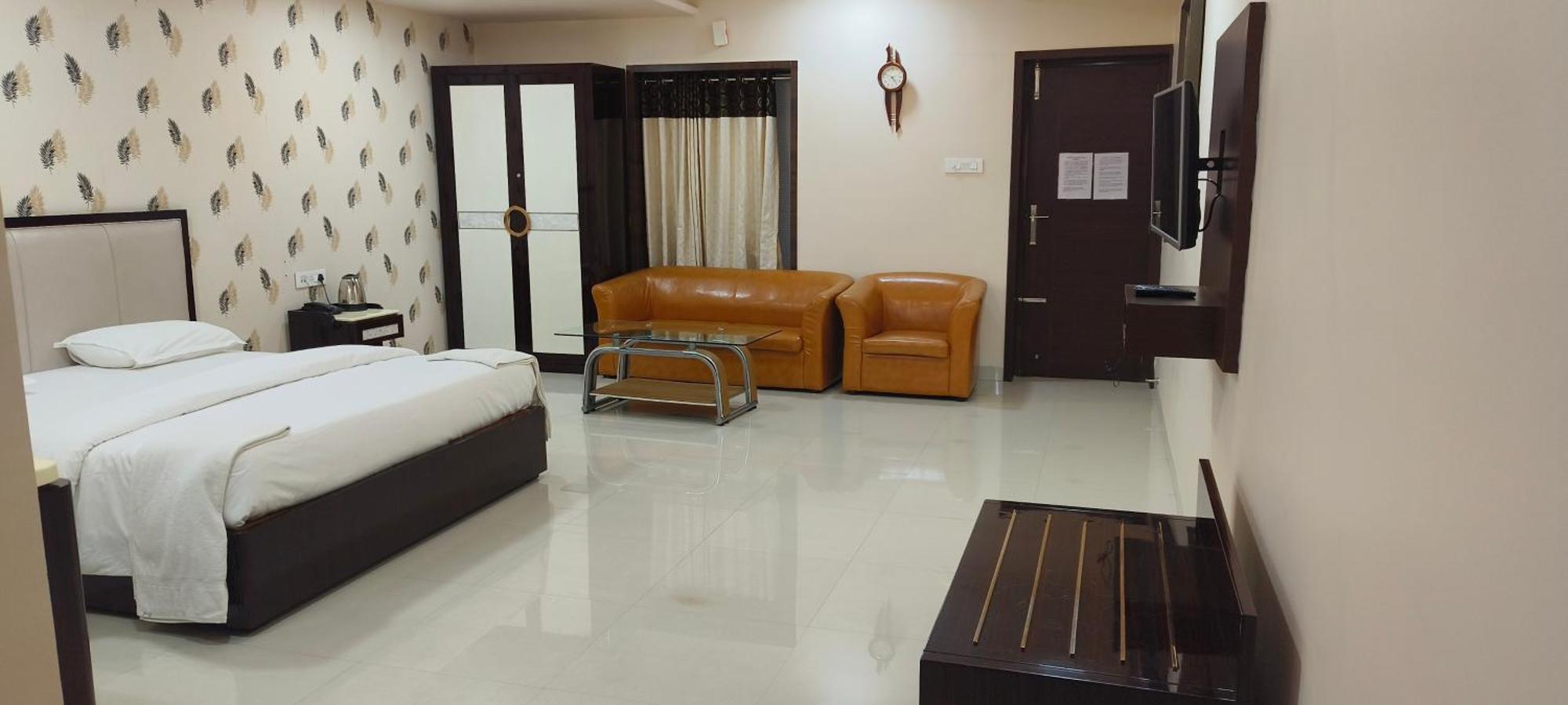 Ananya'S Nana Nani Homes Phase 3 Coimbatore Esterno foto